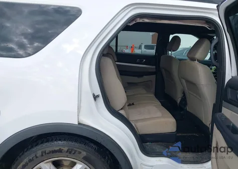 2018 Ford Explorer z USA, uszkodzony, nr VIN 1FM5K7B88JGB78223